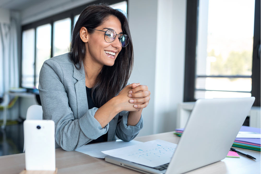 Consultant on virtual call